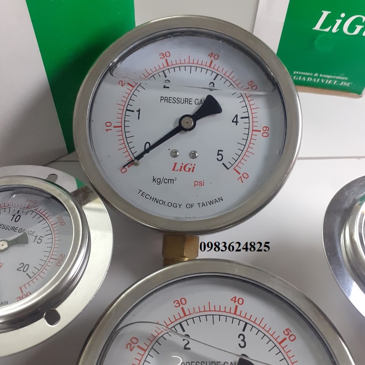 Đồng hồ đo áp suất áp lực nước hơi khí nén 5kg mặt 100mm có dầu LIGI