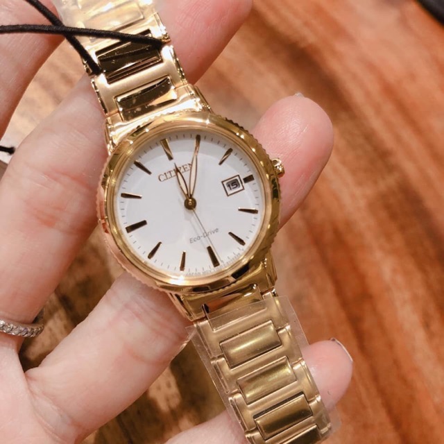 Đồng hồ Citizen eco drive nữ, mặt tròn dây kim loại vàng, hàng chính hãng từ Mỹ