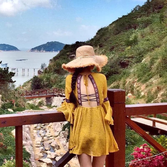 Váy đi biển vàng (hàng od)