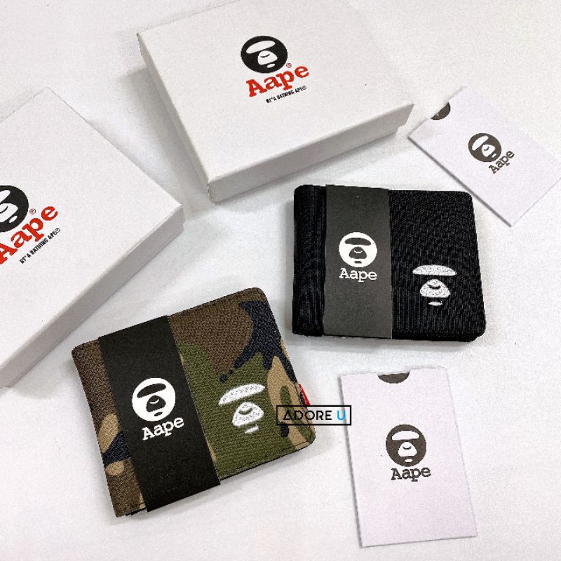 Ví Bape cầm tay nhỏ gọn