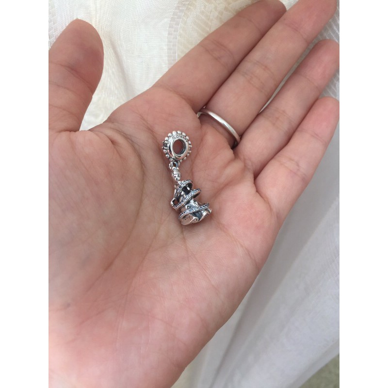 Charm treo công chúa Lọ Lem Cindrella và charm treo lâu đài tiên Tinker Bell