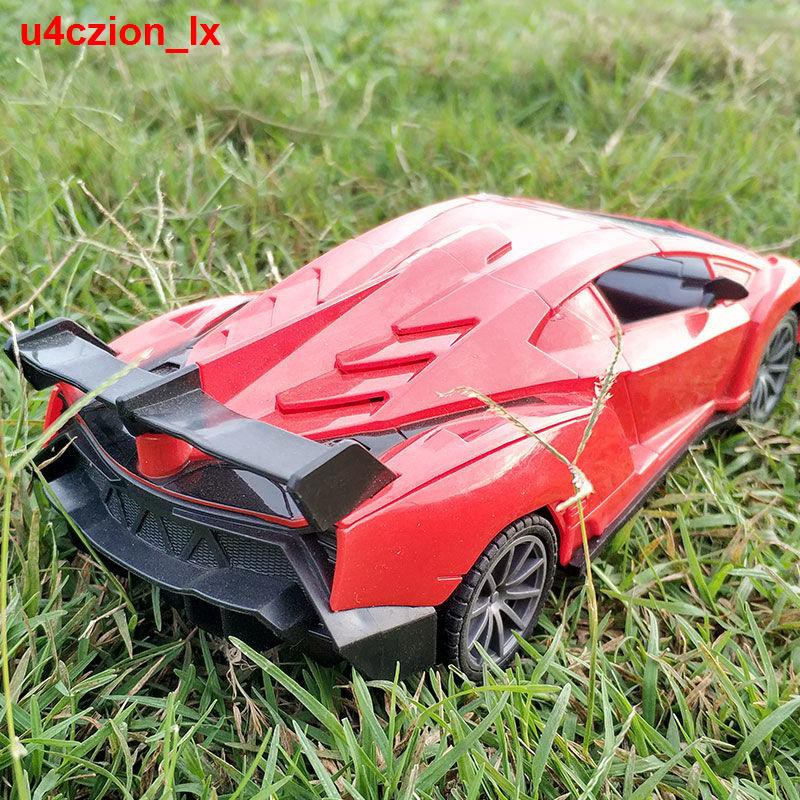 Đồ chơi trẻ em ô tô điều khiển từ xa có thể sạc lại Lamborghini đua tốc độ cao cậu bé trôi dạt