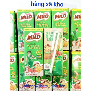 30 hộp thức uống ngũ cốc Nestlé MILO Bữa Sáng Cân Bằng X180ml.