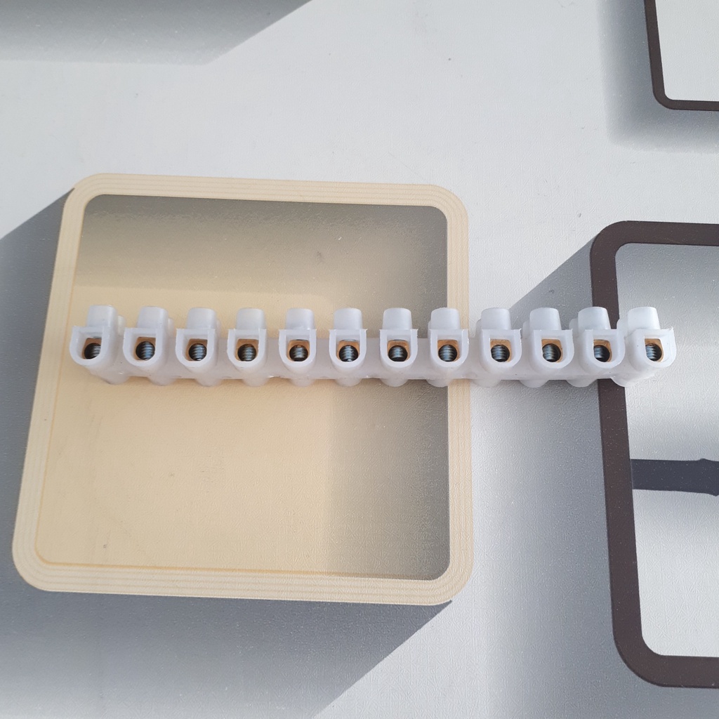 Domino cầu đấu dây điện TTD10 - 598 Size 12mm2 Tiến Thành