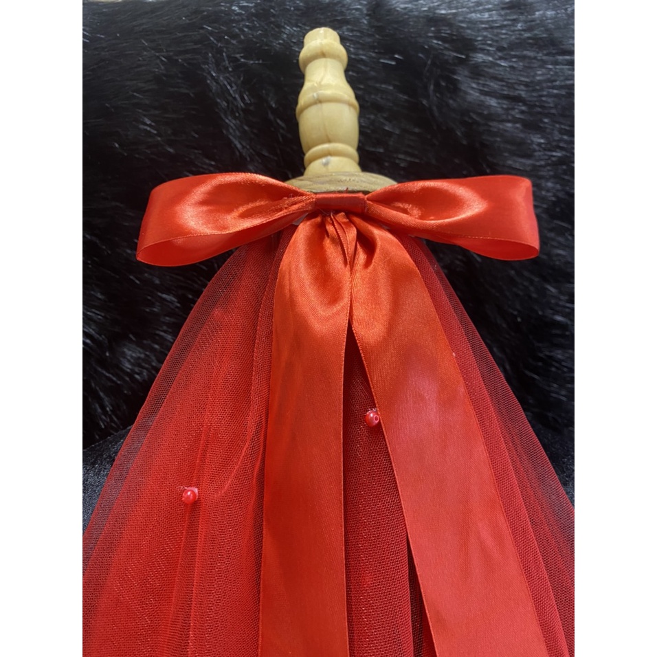 Voan cài tóc cô dâu đỏ nơ phi dài đính hạt trai chiều dài 90cm Giangpkc