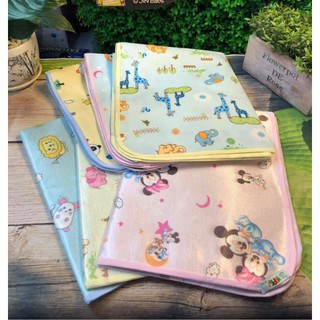 Chiếu điều hòa Mipbi chống thấm 4 mùa 2 mặt in họa tiết