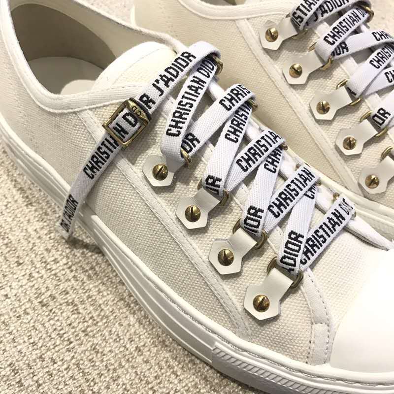 Giày SNEAKER Màu Xám Thiết Kế Mới Năng Động Thời Trang