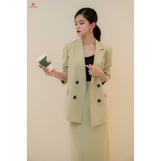 Áo Vest 4 Cúc Đen Tay Xẻ Gấu