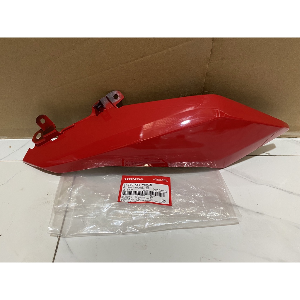 Ốp nhựa trước bên phải - ốp đèn xi nhan HONDA WINNER X năm 2019 màu Đỏ. 64350K56V50ZE