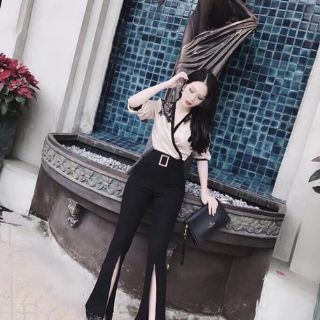 Quần ống loe xẻ phối ren