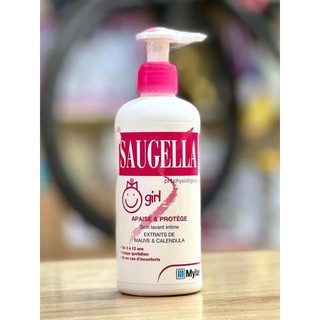 Dung dịch vệ sinh bé gái Saugella Pháp