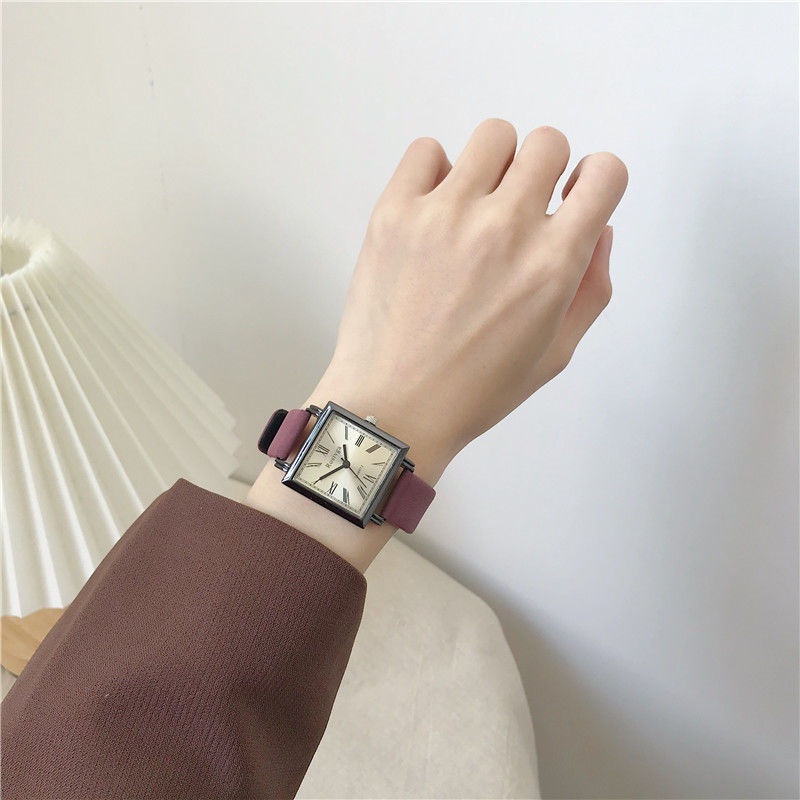 Đồng Hồ Đeo Tay Thời Trang Mặt Vuông Thiết Kế Đơn Giản Retro Chống Thấm Nước Chất Lượng Cao