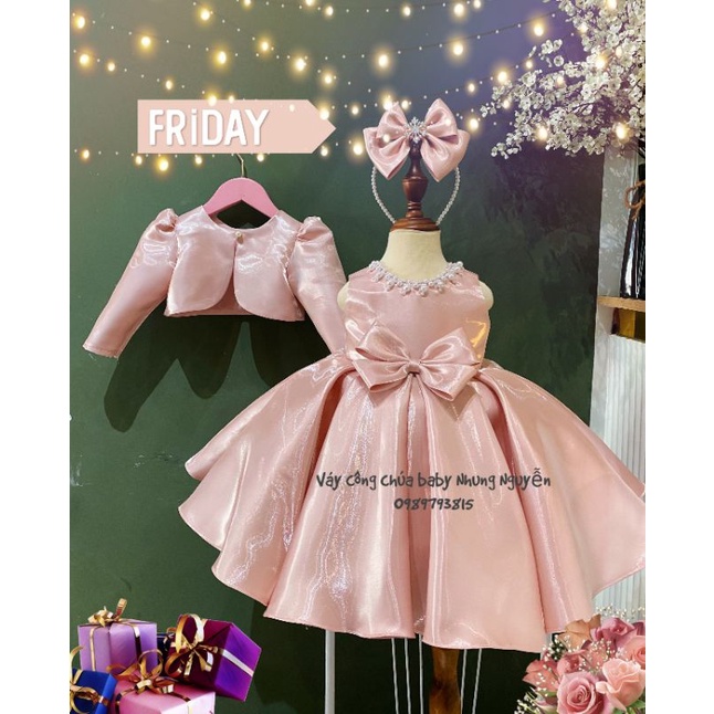 Váy công chúa Nhung Nguyễn set bóng