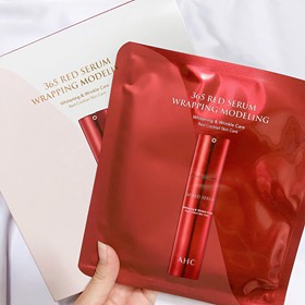 Mặt Nạ Dưỡng Trắng Da AHC 365 Red Serum Wrapping Modeling