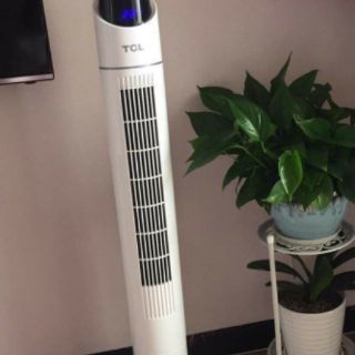 Quạt cây điều hòa góc