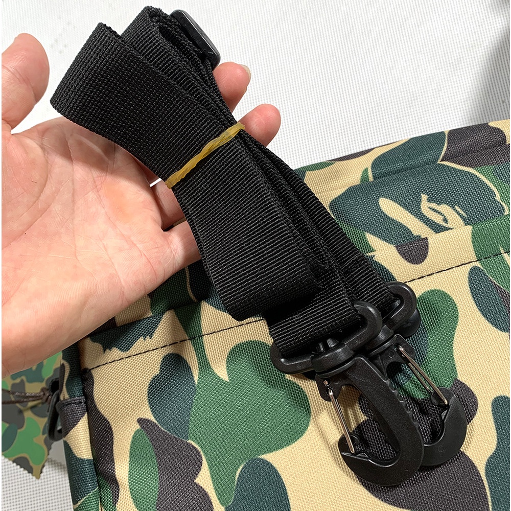 Túi đeo chéo Bape Camo Green, Bape Bag, Chất liệu Polyester chống nước, Size 26 x 18 x 10cm Màu Xanh Camo