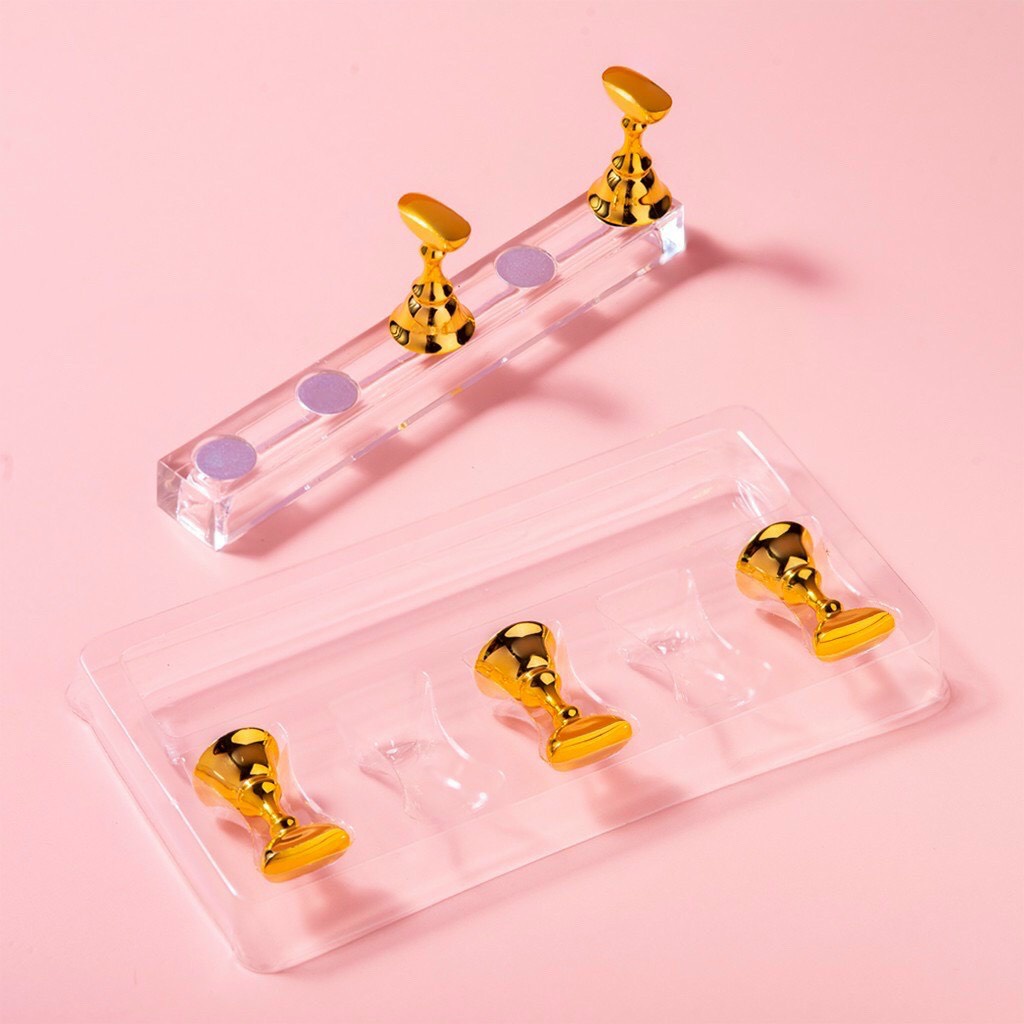 Đế gắn móng giả nails, Đế gắn móng nam châm gắn móng nails chuyên dụng.