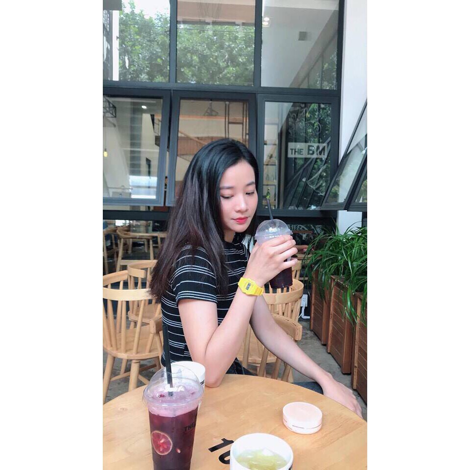 Đồng hồ điện tử unisex dây nhựa CA077 phối theo đồ rất đẹp | BigBuy360 - bigbuy360.vn