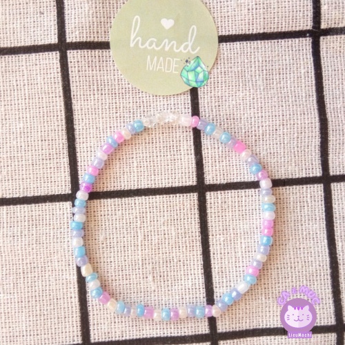 Vòng tay hạt cườm màu pastel xinh xắn