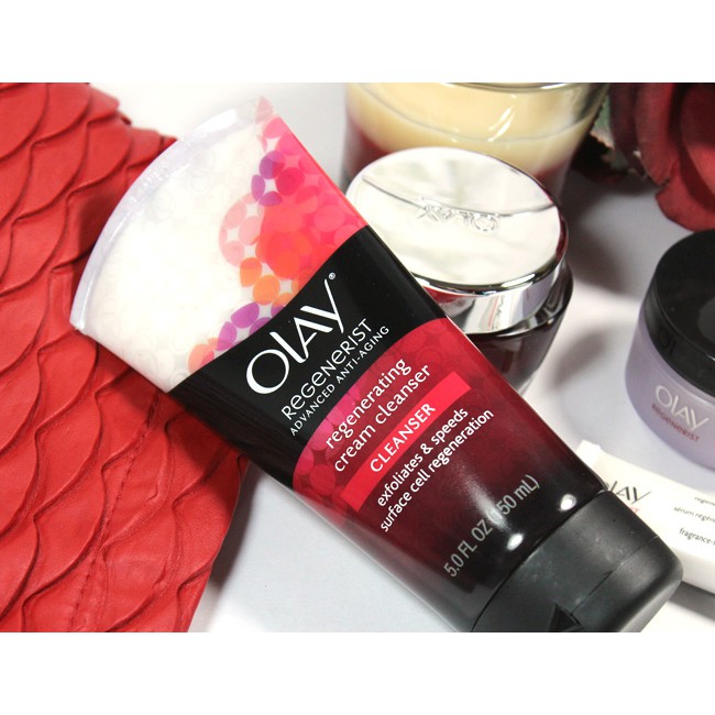 Sữa rửa mặt Olay Regenerist Advanced Anti-Aging Regeneration Cream Cleanser