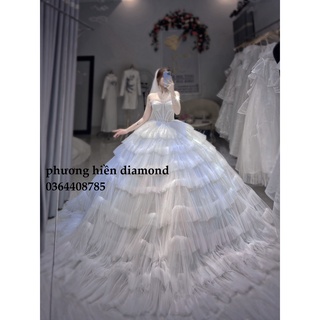 Váy cưới cúp ngực thiết kế đơn giản,tùng tầng to mềm mịn,sang trọng siêu xinh