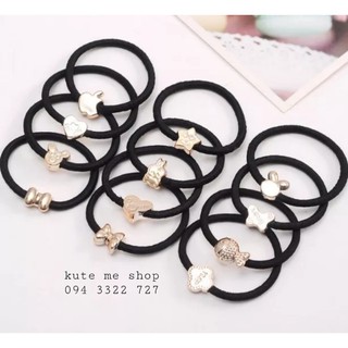 Cột tóc nhiều màu cho mẹ và bé