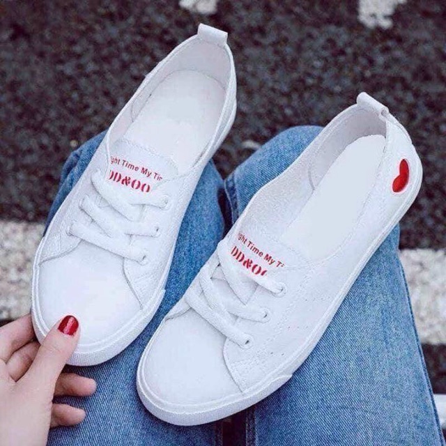 Giày slip on