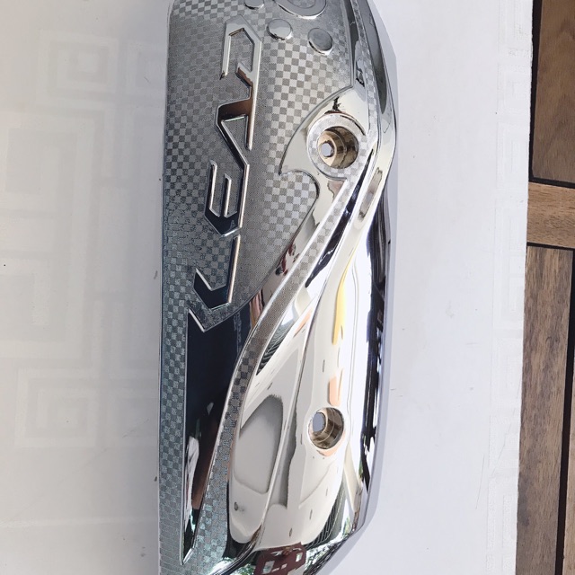 Ốp xe lead cũ