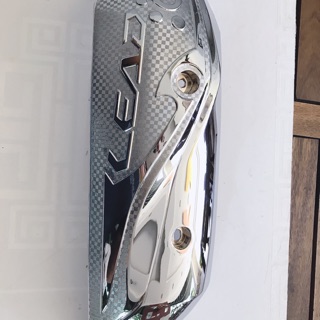 Ốp xe lead cũ