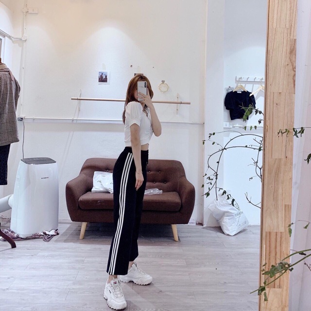 Quần ống rộng chạy  3 soc | BigBuy360 - bigbuy360.vn