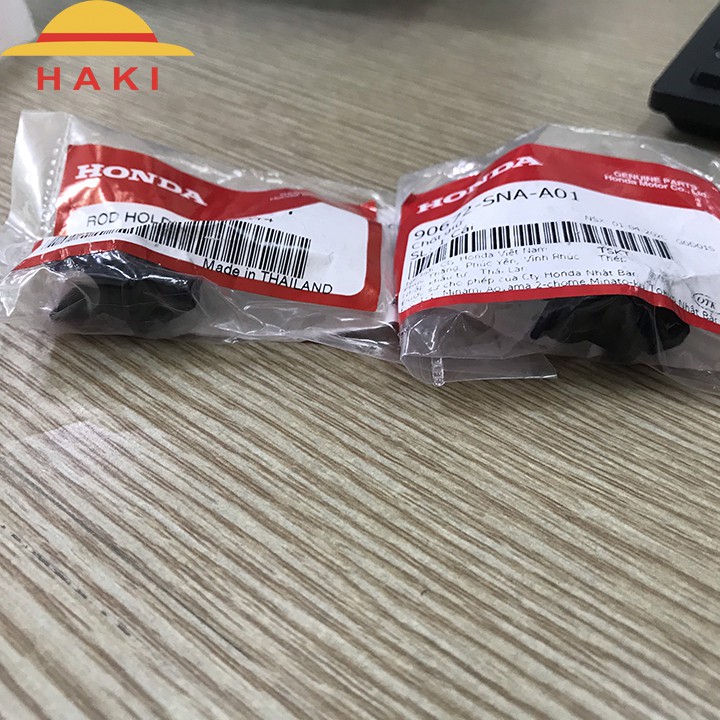 Chốt nhựa chốt cài giữ cây chống nắp capo Honda City 2014-2020 90672-SNA-A01 [Honda chính hãng]