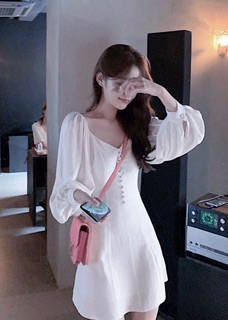 Đầm trắng nút bọc tay phồng (kèm hình thật)