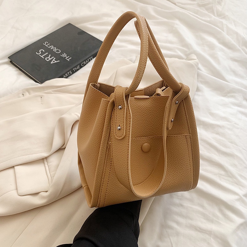 Túi Đeo Vai Dáng Xô Thời Trang Dễ Phối Đồ Cho Nữ