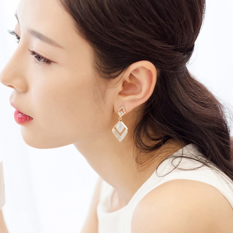 Khuyên Tai Dáng Dài Đính Đá Kim Cương 2022 Thời Trang Mới Hàn Quốc Cao Cấp Cho Nữ