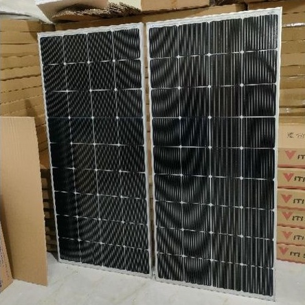 Tấm Pin Mặt Trời 210w công nghệ 12 đường hàn