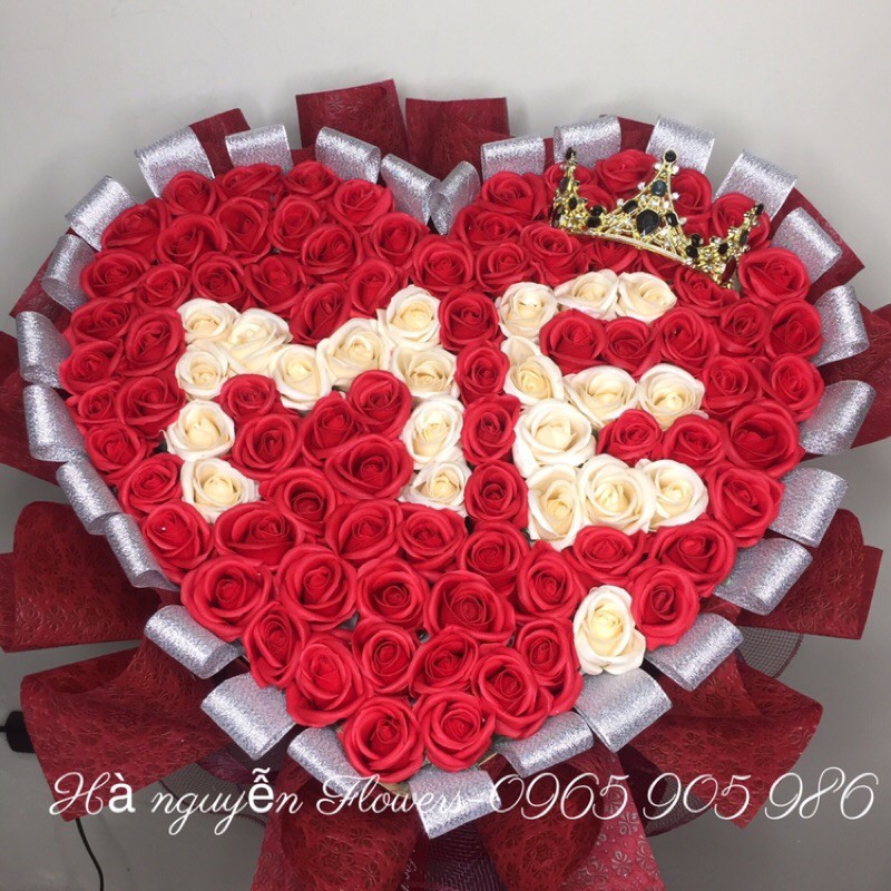 [QUÀ TẶNG SINH NHẬT]_ Bó hoa sáp trái tim lồng chữ + vương miệng