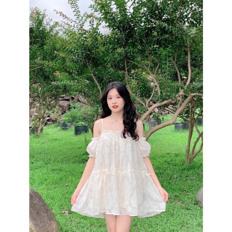 Váy trễ vai dáng xoè hoạ tiết hoa nổi - Đầm trễ vai 2 dây babydoll họa tiết hoa nổi Pea Store