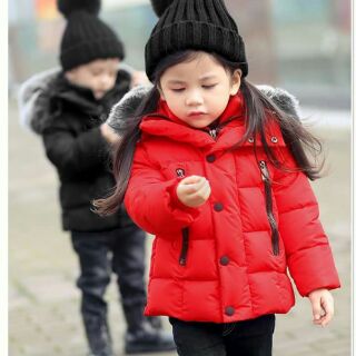 Áo phao cổ lông đỏ đen