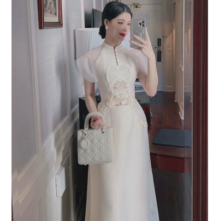 Áo Dài Cách Tân tiểu Thư Sang Chảnh La Rose Đính Kết Lên Form Chuẩn Đi Dự Tiệc