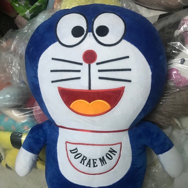 Gấu bông Doraemon của Lê Hùng