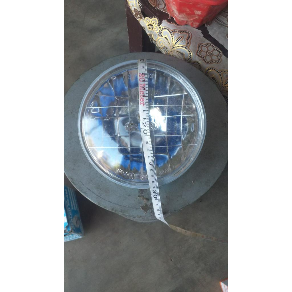 Đèn gầm tròn , mặt thủy tinh kẻ, 5 inch tròn, 12V, 24V. Kích thước Đường kính 16cm, dùng cho xe độ chế, xe cuốc