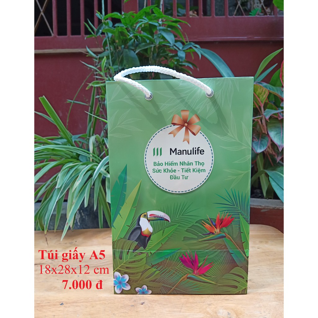 Túi giấy logo quà tặng Manulife khổ A5