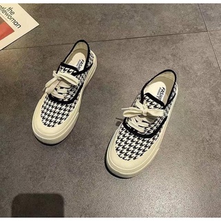Giày Slip On Nữ Vintage