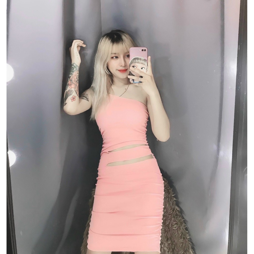 đầm kiểu khoe dáng sexy áo yếm lệch chân váy cut out khoét xinh