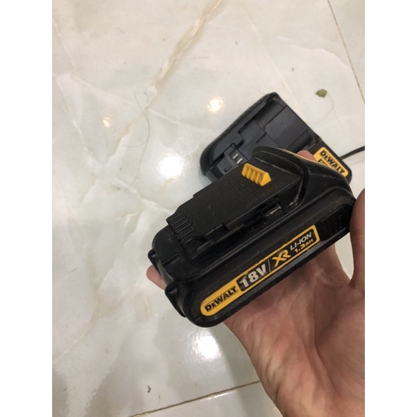 Pin dewalt 18v 1.3 ah