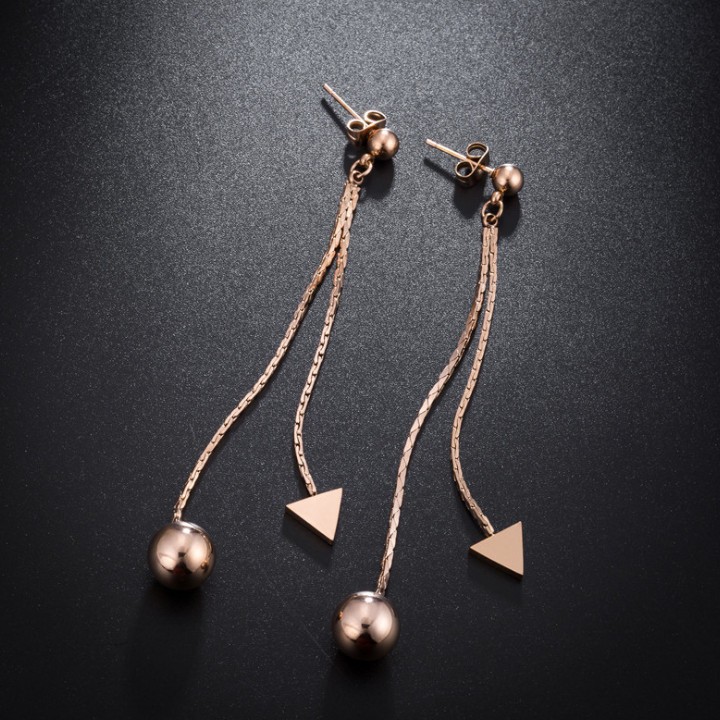 Bông Tai Chuỗi Dài Sang Trọng Titan Không Đen TT 1319