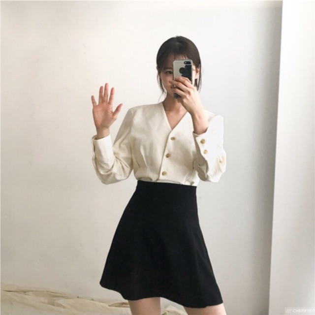 CHÂN VÁY CHỮ A NGẮN ULZZANG ( có quần trong) | BigBuy360 - bigbuy360.vn