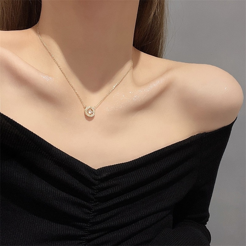 Dây chuyền thép titan mặt tròn đính đá Zircon