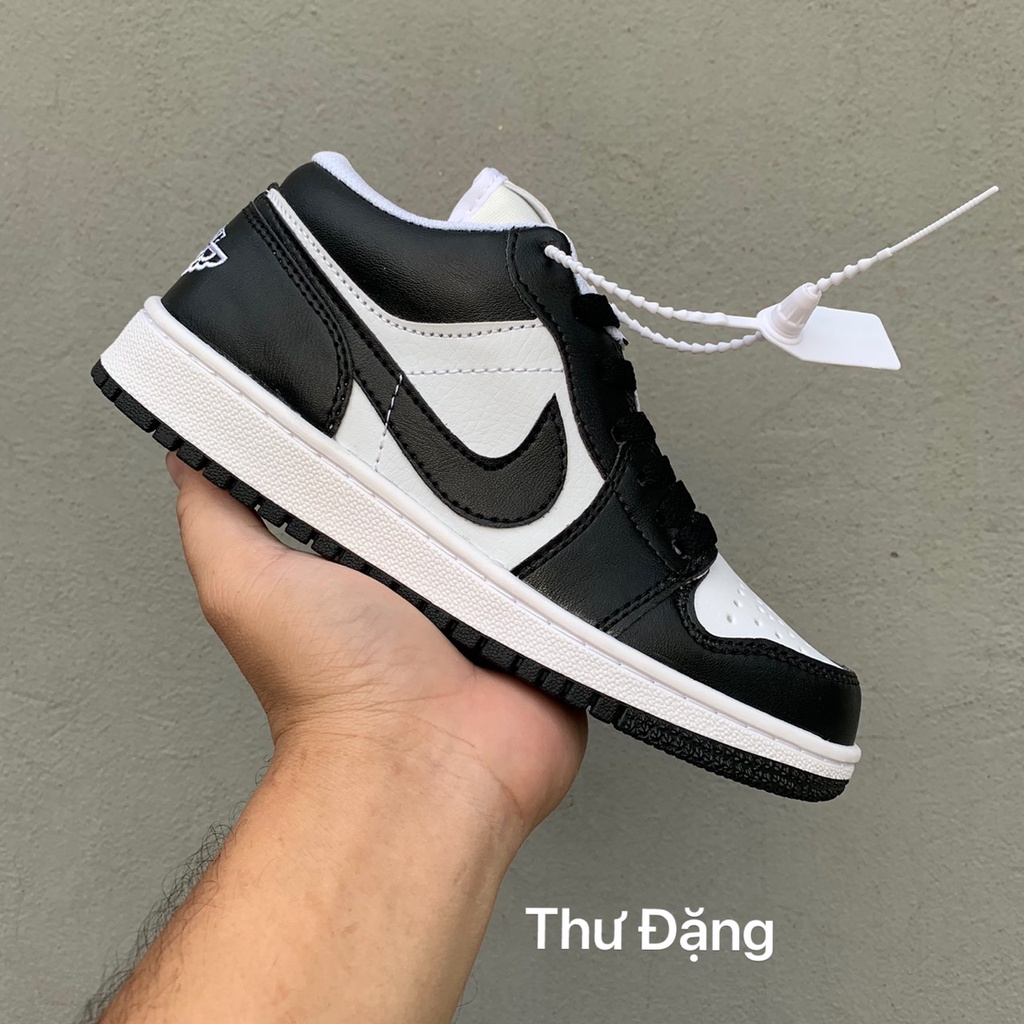 ⚡𝗕𝗜𝗚 𝗦𝗔𝗟𝗘⚡ Giày jordan 1 cổ thấp màu đen trắng , giày sneaker JD1 low full box bill tag có đủ size nam nữ | BigBuy360 - bigbuy360.vn