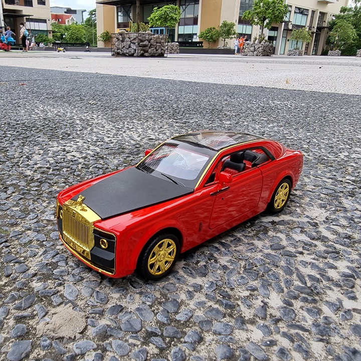 Mô Hình Xe Ô Tô Rolls Royce Phantom. Phiên Bản Đặc Biệt. Tỉ lệ 1:24 bằng hợp kim. Có bánh đà